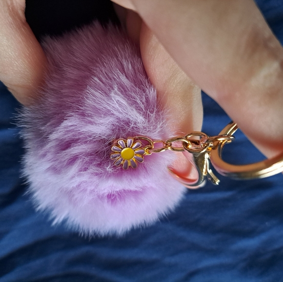 Daisy keychain - Picture 3 of 6